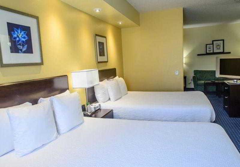 Springhill Suites Houston Pearland Esterno foto